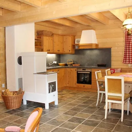 Semesterbostad Schlosswirt Chalets Gkh-100 Großkirchheim
